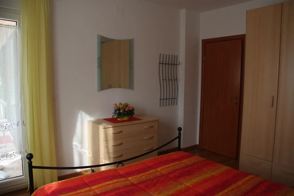 Apartment Anethum Premantura